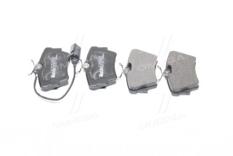 Тормозные колодки задние дисковые MANDO MBF015023