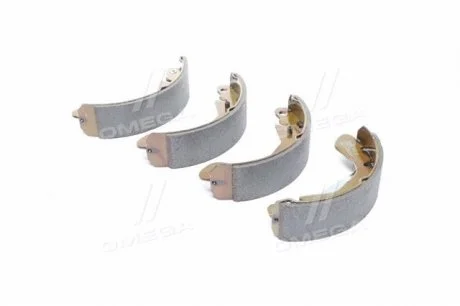 Тормозные колодки задние барабанные MANDO MLD04