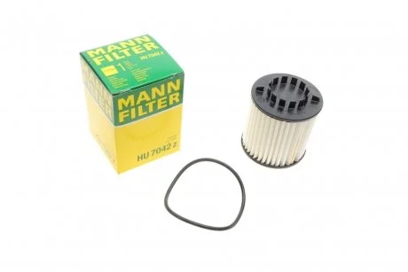 Масляний фільтр картридж патрон MANN HU7042Z