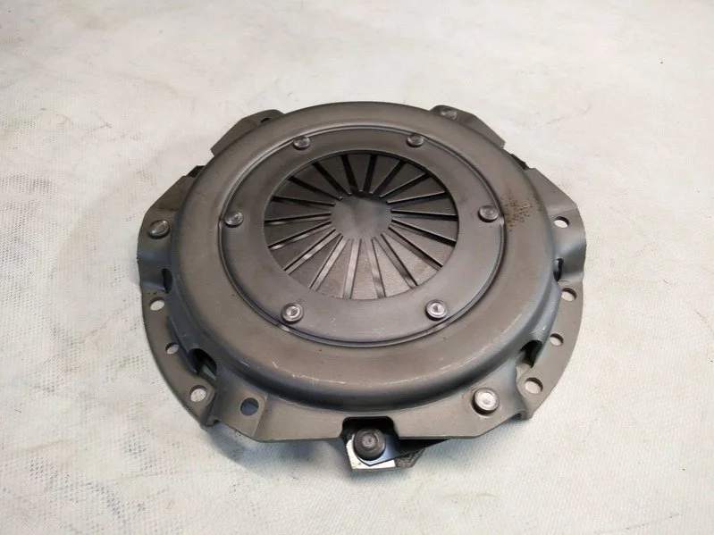 Корзина зчеплення D190 1.4MPI 8V, 1.4MPI 16V, 1.2MPI 8V, 1.2MPI 16V Fiat Punto 93-99, Fiat Stilo 01-10, Fiat Bravo 95-01, Fiat Palio 96-20, Lancia Ypsilon 03-11 MECARM MC7027 (фото 1)