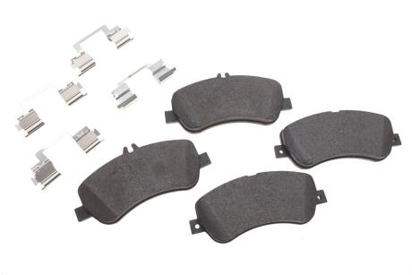 Колодки MERCEDES-BENZ 000420930490