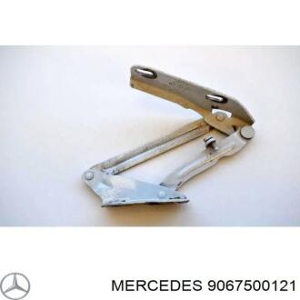 Петля капота правая MERCEDES-BENZ 9067500121