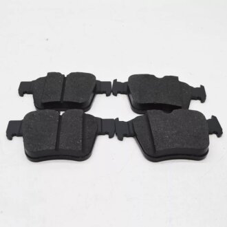 Колодки тормозные MERCEDES-BENZ A0004207803