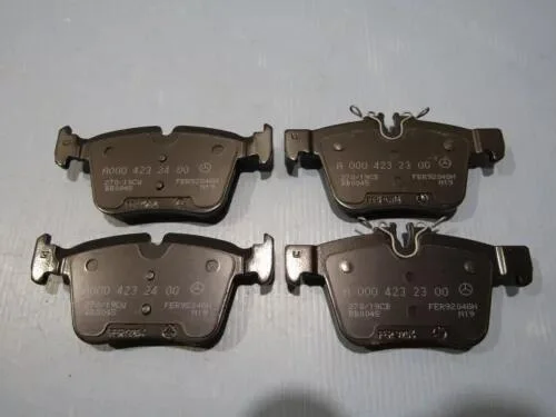 Гальмівні колодки задні дискові MERCEDES-BENZ A0004208200 (фото 1)