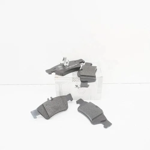 Гальмівні колодки передні дискові MERCEDES-BENZ A0004208204 (фото 1)
