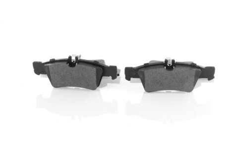 Тормозные колодки дисковые MERCEDES-BENZ A0004208904