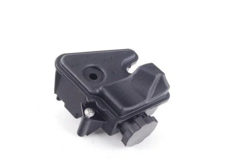 Бачок гідропідсилювача MERCEDES-BENZ A0004602583