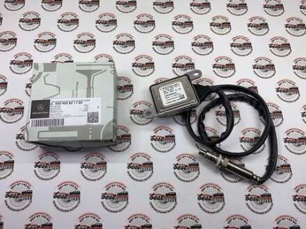 Фото датчик NOX MERCEDES-BENZ A0009058611 Датчик NOX MERCEDES-BENZ A0009058611