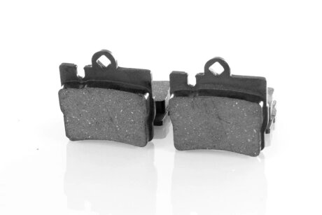 Колодки тормозные зад MERCEDES-BENZ A0044209420