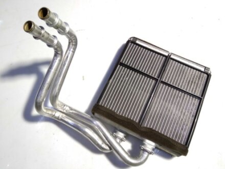 Радиатор отопителя салона MERCEDES-BENZ A2048300061