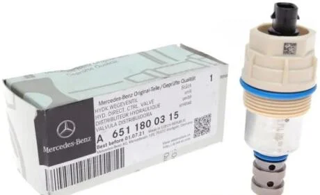 Датчик давления масла MERCEDES-BENZ A6511800315
