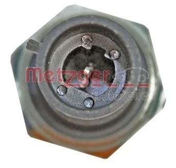 Датчик уровня масла METZGER 0910095