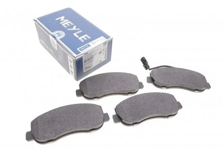 Тормозные колодки передние дисковые MEYLE 025 251 4718/PD