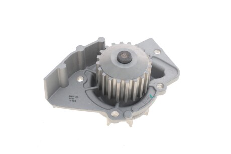 Водяний насос MEYLE 11-13 220 0001