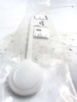 Крышка бачка омывателя MITSUBISHIV MITSUBISHI 8260A061