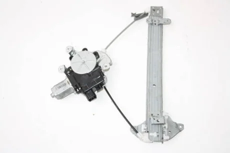 Склопідйомник передній лівий MITSUBISHI MR573877
