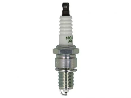 Свеча зажигания бензин никель 1 шт NGK 2828
