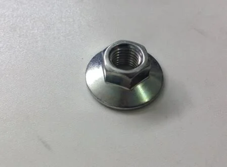 Гайка NISSAN 0122500521