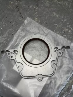 Сальник вала коленчатого задний NISSAN 12296JA10A