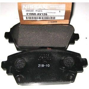 Колодки передние NISSAN 41060AV126