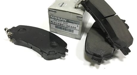 Гальмівні колодки передні дискові NISSAN D10604EA0A