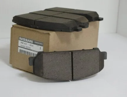 Гальмівні колодки передні дискові NISSAN D10609FE0A