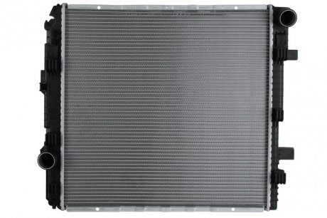 Радиатор охлаждения MERCEDES-BENZ ATEGO (выр-во) NISSENS 62794A (фото 1)