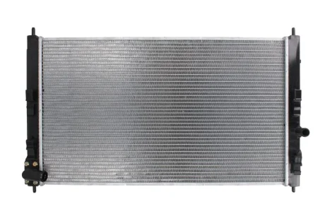 Радiатор NISSENS 636032