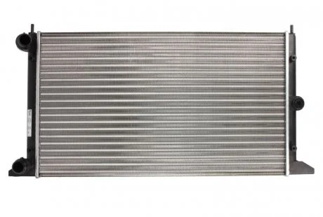 Радіатор охолодження FORD, SEAT, VW (вир-во Nissens) NISSENS 67304