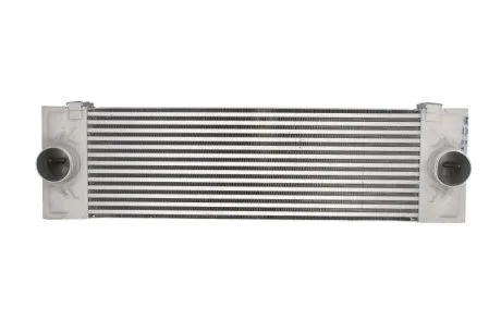 Радиатор интеркулера NISSENS 96066