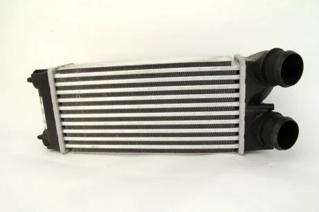 Интеркулер CITROEN/ PEUGEOT (пр-во Nissens) NISSENS 96627