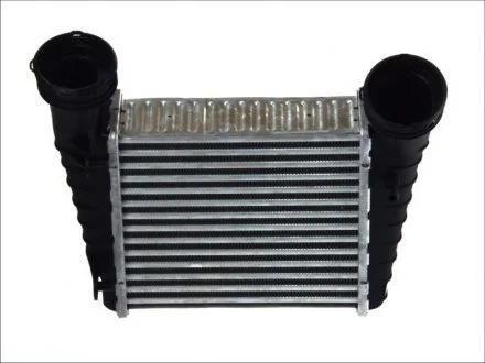 Радиатор NISSENS 96680