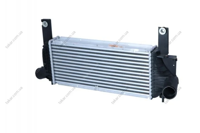 Интеркулер NISSAN Navara 2.5D 05- (выр-во) NRF 30527 (фото 1)