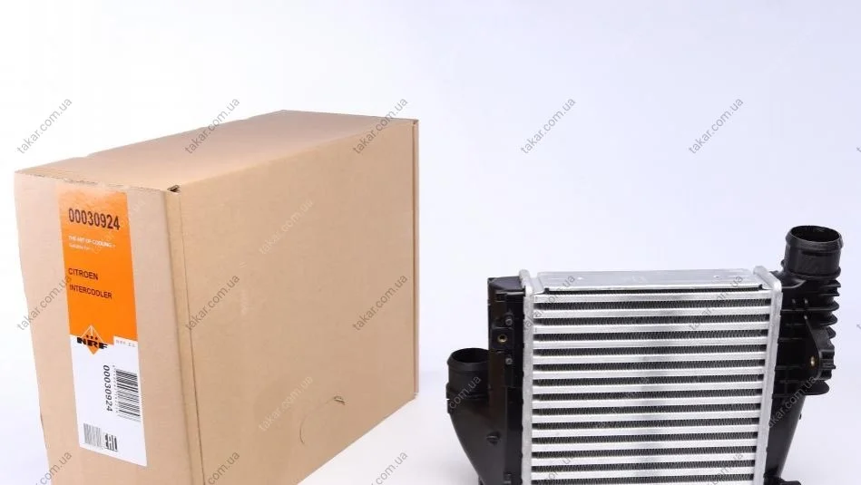 Інтеркулер NRF 30924 (фото 1)