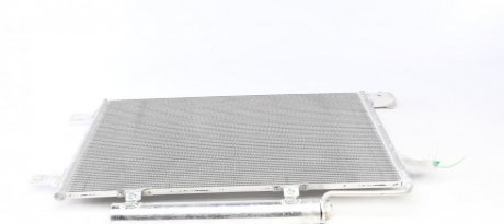 Конденсатор кондиціонера MERCEDES A150 (W169) 04-(вир-во) NRF 35758