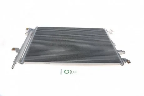 Радіатор кондиціонеру Volvo XC70 II/XC90 I 2.4D-4. NRF 35889