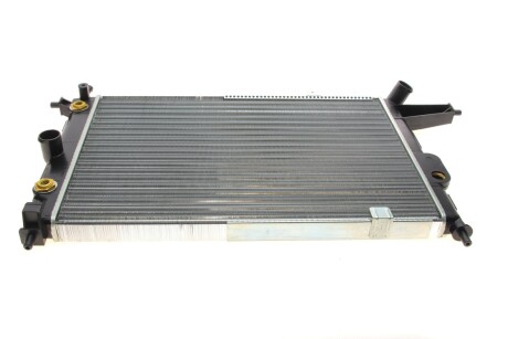 Радиатор охлаждения двигателя OPEL VECTRA (выр-во) NRF 513508A