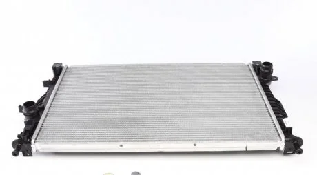 Радиатор NRF 53811