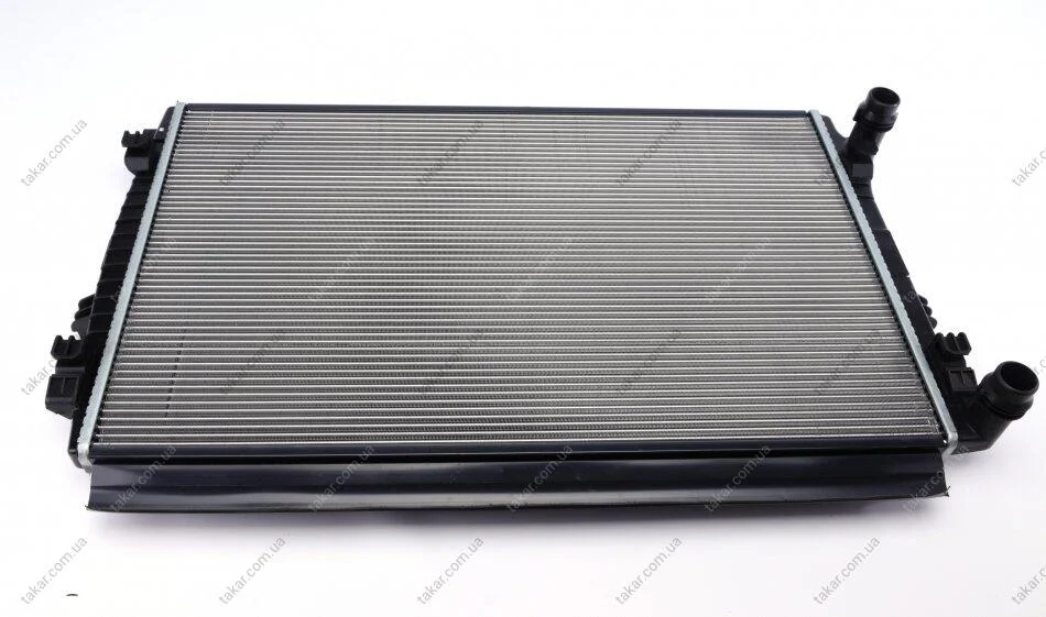 Радіатор охолодження двигуна (вир-во) NRF 58453 (фото 1)