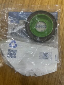 Сальник коленчатого вала Opel 12584041