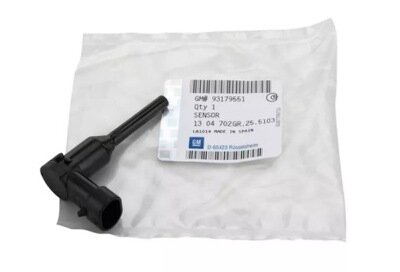 Датчик уровня охлаждающей жидкости в бачке Opel 1682640680