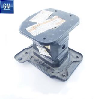 Кронштейн бампера Opel 96448101