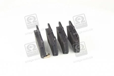 Тормозные колодки передние дисковые PARTS-MALL PKB-006