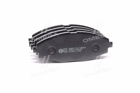 Тормозные колодки передние дисковые PARTS-MALL PKC-E06