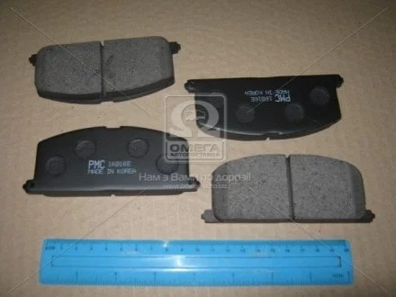 Тормозные колодки передние дисковые PARTS-MALL PKF-001