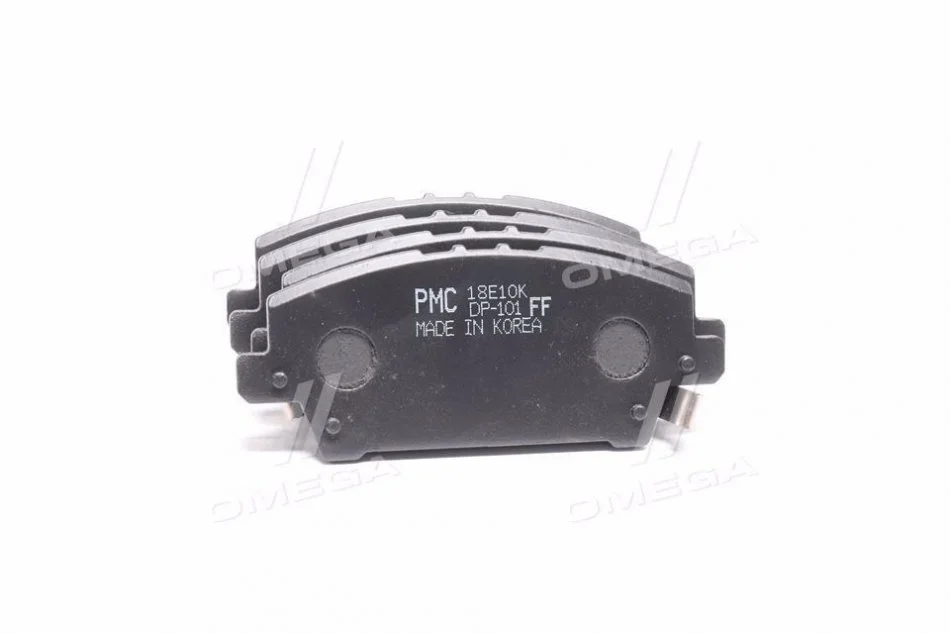Тормозные колодки передние дисковые PARTS-MALL PKJ-008 (фото 1)