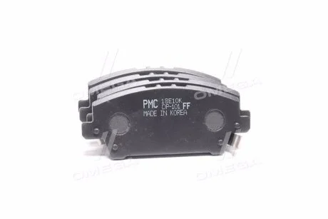Тормозные колодки передние дисковые PARTS-MALL PKJ-008