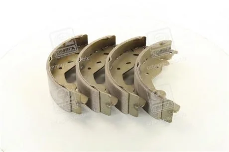 Гальмівні колодки задні барабанні PARTS-MALL PLB-008