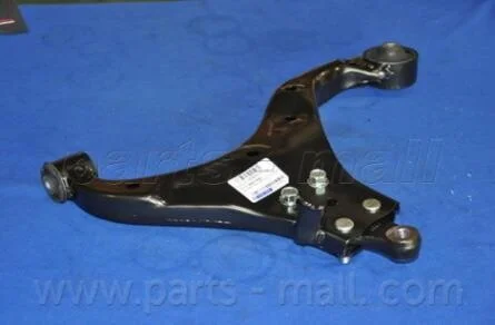 Рычаг подвески (выр-во) PARTS-MALL PXCAA-021LR
