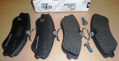 Гальмівні колодки Friction Master Black Peugeot/Citroen 425213